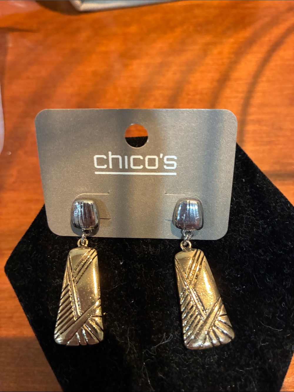 Accessories subcategory identification